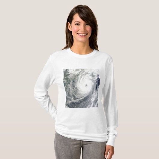 Typhoon Megi 4 T-shirt (Voorkant volledig)