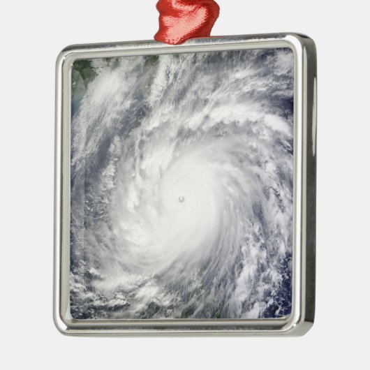 Typhoon Megi Metalen Ornament (Links)