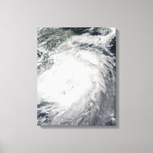 Typhoon Morakot over China Canvas Afdruk (Voorkant)