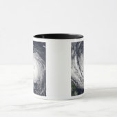 Typhoon Phanfone Mok (Midden)