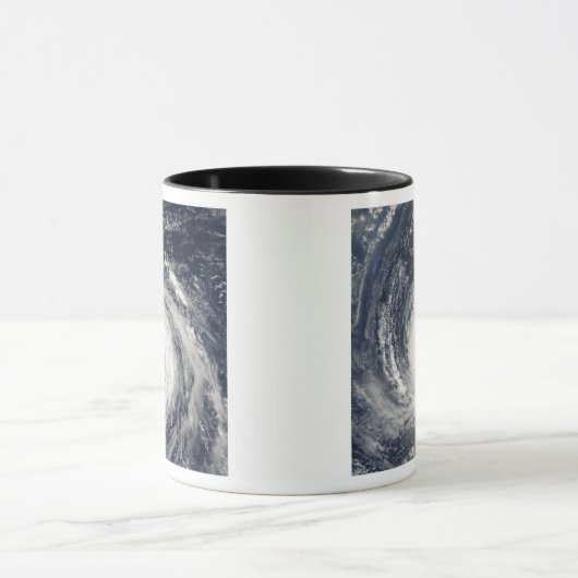 Typhoon Rusa Mok (Midden)