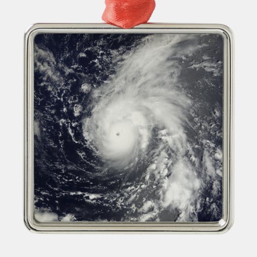 Typhoon Vamco in de Stille Oceaan Metalen Ornament (Voorkant)