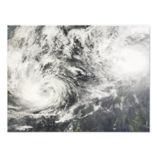 Typhoons Mitag en Hagibis Foto Afdruk