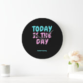 Typografie Expressieve Modekleding Grote Klok (Huis)