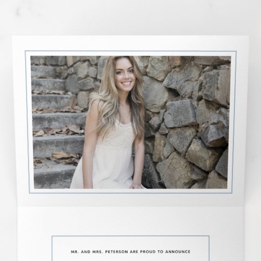 Typografie Klasse van 2025 fotocollage stoffig bla Drieluik Aankondiging (Binnenzijde eerst)