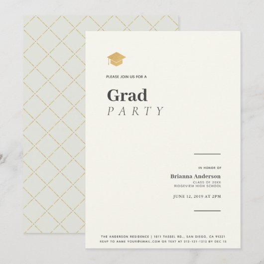 Typografie Minimalistische Beige Gold Graduation P Kaart (Voorkant / Achterkant)