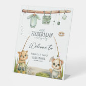 Typografie Rustic Fisherman Baby shower Reclamebord Met Voetstuk (Voorkant)