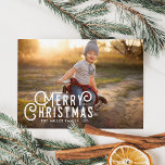 Typografie Vrolijk kerstfeest Volledige foto Feestdagenkaart<br><div class="desc">Deze kleine kerstkaart biedt een eenvoudige typografie met  vibes en een feestelijke achterzijde.</div>
