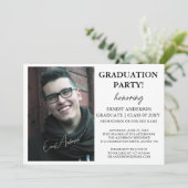 Typografie Zwart Wit Foto Afstuderen Invitation Kaart (Staand voorkant)