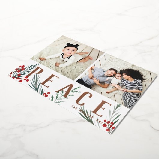 Typografische Botanicals 2 Foto Collage Vrede Folie Feestdagenkaart (Gedraaid)