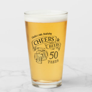 Typografische kaas en bier van elke leeftijd glas