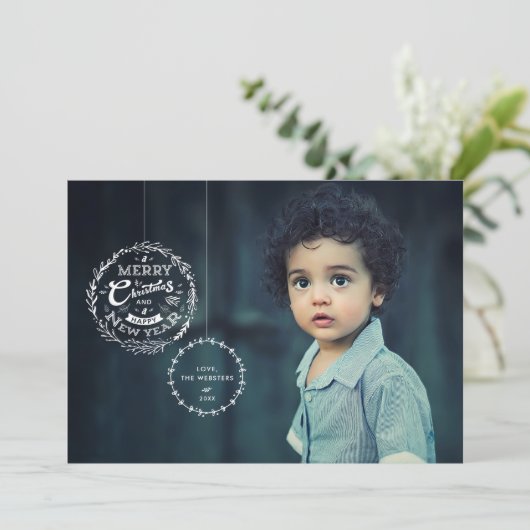 Typografische kerstversiering feestdagenkaart (Staand voorkant)