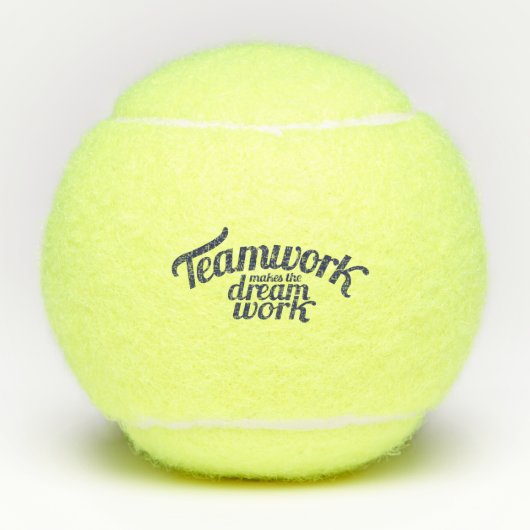 Typografische slogan teamwork maakt tennisballen (Voorkant)