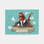 Tyrannosaurus rex baas zit aan een bureau. fleece deken (Voorkant (Horizontaal))