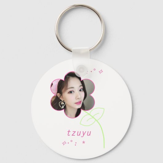 Tzuyu Kpop Twice Cute Teen esthetisch Sleutelhanger (Voorkant)