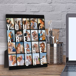 U bent de One Afbeelding Collage 20 Photo Plaque Fotoplaat<br><div class="desc">Romantische fototentoonstelling voor je partner - perfect voor een trouwdag, verloving, huwelijksvoorstel, enzovoort. Het ontwerp kenmerkt overmaatse druk die "u bent"leest, die als bekleding op uw afbeeldingen wordt getoond. Het fotomalplaatje is opstelling voor u om 20 van uw favoriete foto's toe te voegen, die allen in verticaal portretformaat worden getoond....</div>