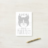 U bent een piek post-it® notes (Op bureau)