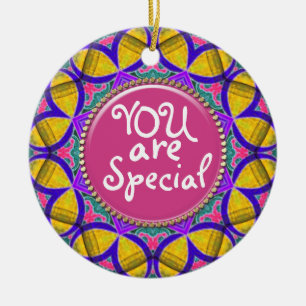 U bent een speciale aangepaste keramische versieri keramisch ornament