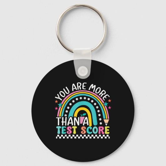 U bent meer dan een testscore-regenboogtestdag de sleutelhanger (Voorkant)