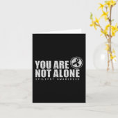 U bent niet de enige die Paarse dag epilepsie bewu Kaart (Gele Bloem)