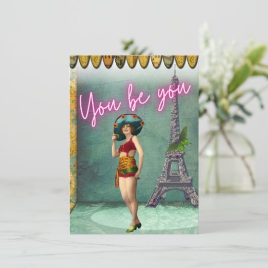 U bent u die de  Pop van vrouwen kracht geeft (Staand voorkant)