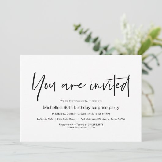 U bent uitgenodigd, Surprise Birthday Party Kaart (Staand voorkant)