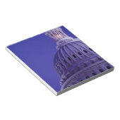 U.S. Capitol bij zonsondergang met licht in koepel Notitieblok (Schuin)