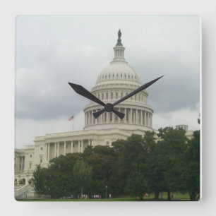 U.S. Capitol Building met bewolkte luchten Vierkante Klok