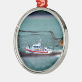 U.S. Coast Guard Ship in een fles. Metalen Ornament (Links)