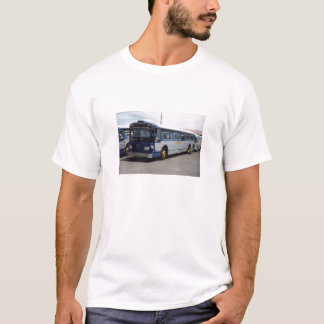 U van MI BUS T-shirt