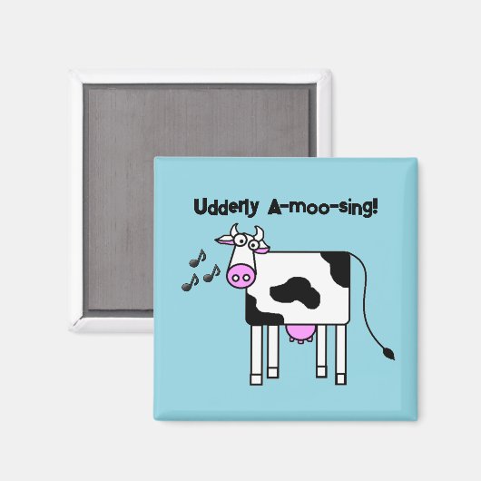 Udderly A-moo-sing Singing Koe Pun Cartoon Design Magneet (Voorkant / Achterkant)