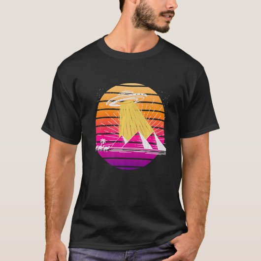 Ufo Alien Abduction Pyramids Ancient Egypt T-shirt (Voorkant)