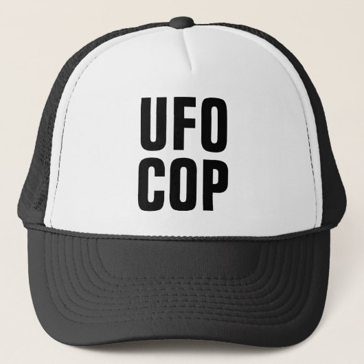 UFO Cop Trucker Hat Pet (Voorkant)