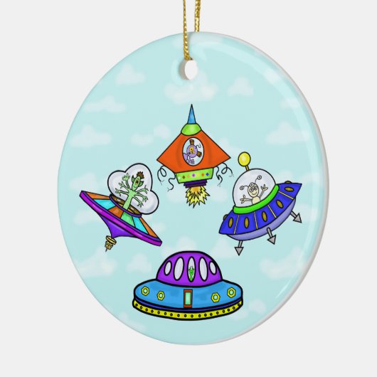 UFO-dag Ornament (Links)
