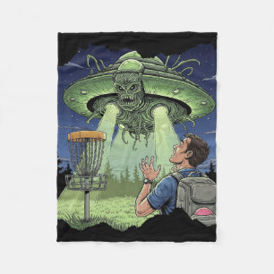 Ufo Disc Golf - Buitenaards ruimteschip zweeft bov Fleece Deken