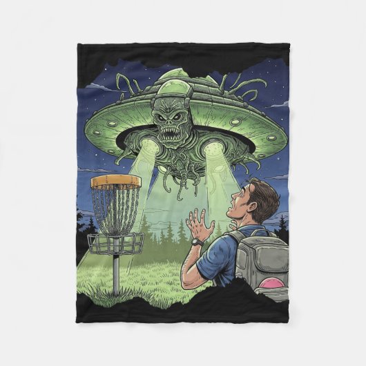 Ufo Disc Golf - Buitenaards ruimteschip zweeft bov Fleece Deken (Voorkant)