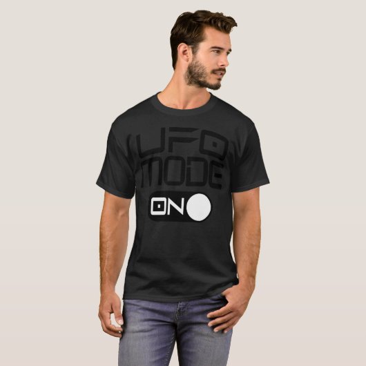 UFO-modus aan/uit-schakelaar T-shirt (Voorkant volledig)