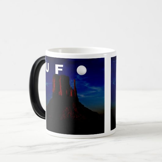 UFO Morphing Mok (Voorkant links)