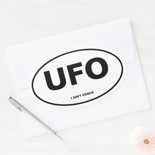 UFO OVALE STICKER (Envelop)