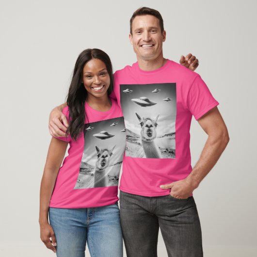 Ufo Selfie Llama T-shirt (Unisex)
