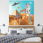 UFO Vacation Egypt Pyramid Hotel Surreal Collage Canvas Afdruk (Insitu (Slaapkamer))