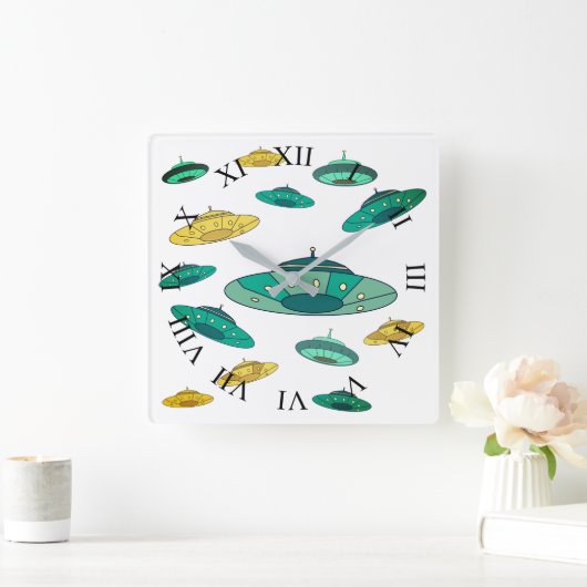 UFO VIERKANTE KLOK (Huis)