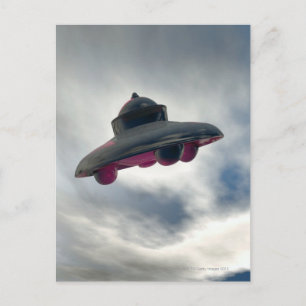 UFO-vlucht door wolken Briefkaart