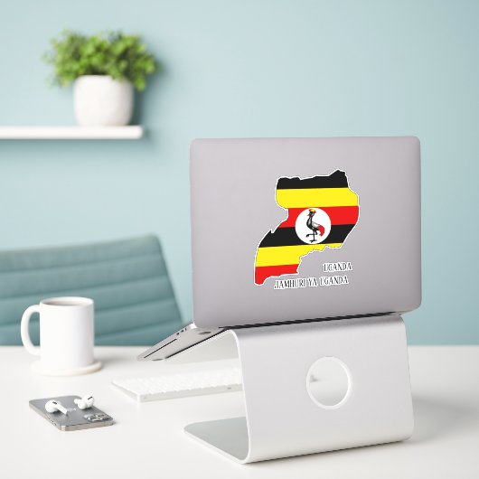 Uganda Flag Map Patriotic Sticker (Laptop op bureau)