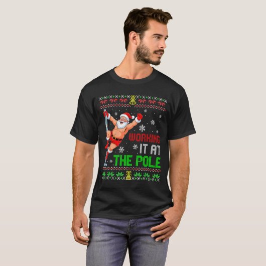 Ugly Christmas Sweater Working It At The Le Funny  T-shirt (Voorkant volledig)