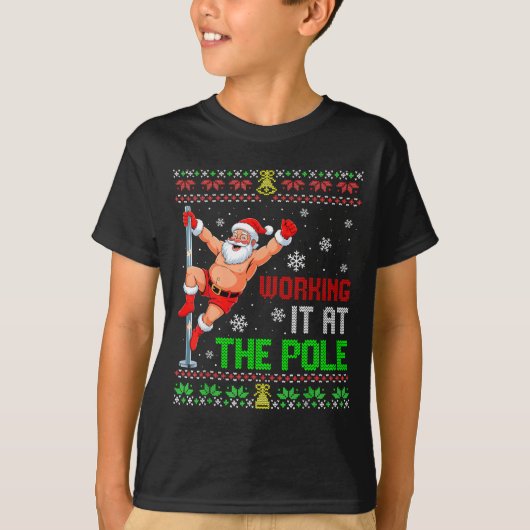 Ugly Christmas Sweater Working It At The Le Funny  T-shirt (Voorkant)