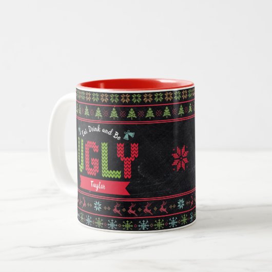Ugly KerstSweater Nordic Knit Name Chalkboard Tweekleurige Koffiemok (Voorkant links)