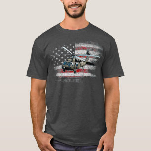 UH60 Black Hawk Helicopter  Veteraan T-shirt