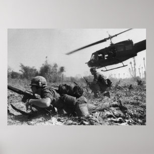 UH-1D-helikopter van Major Crandall in de Vietnamo Poster