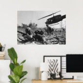 UH-1D-helikopter van Major Crandall in de Vietnamo Poster (Thuiskantoor)